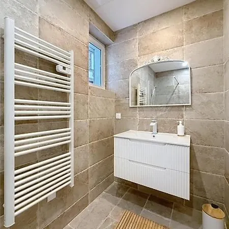 D Exception Au Coeur De Apartment